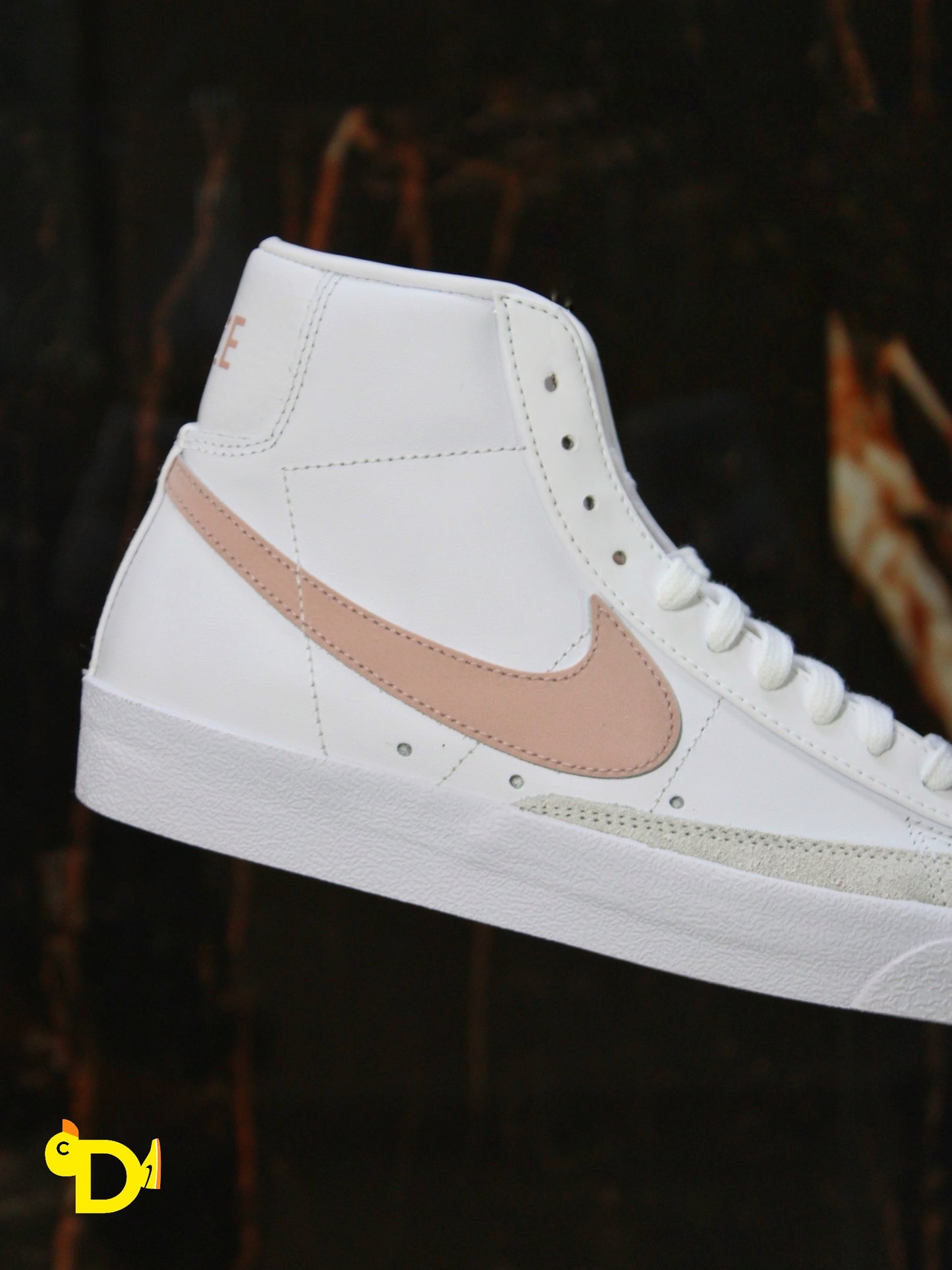 Nike Blazer Mid 77 "White/Pink"