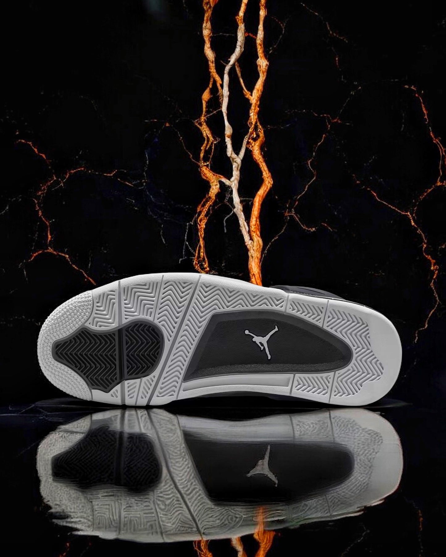 Air Jordan 4 Retro "Fear"