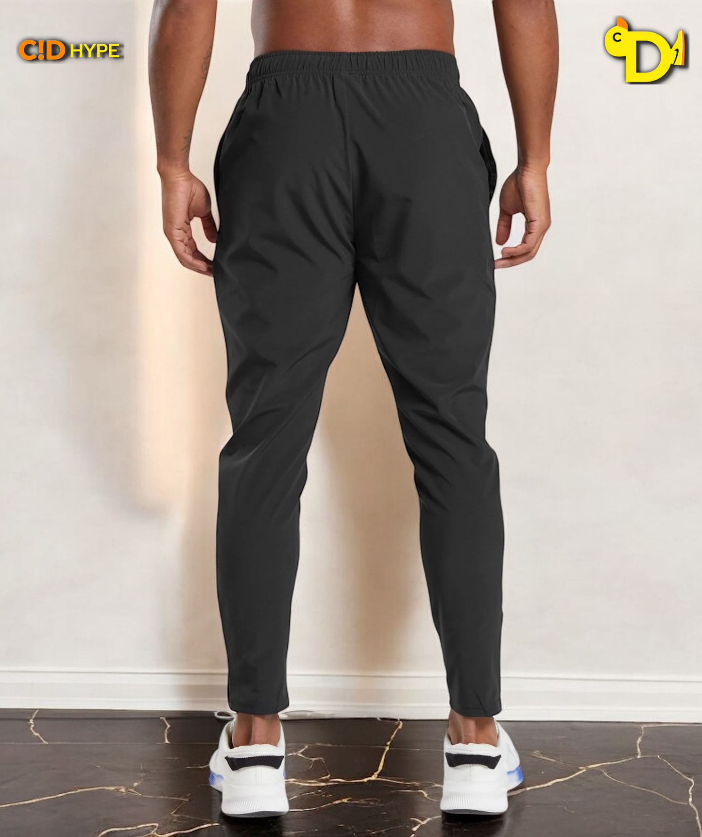 Arrival Woven Joggers "Black"