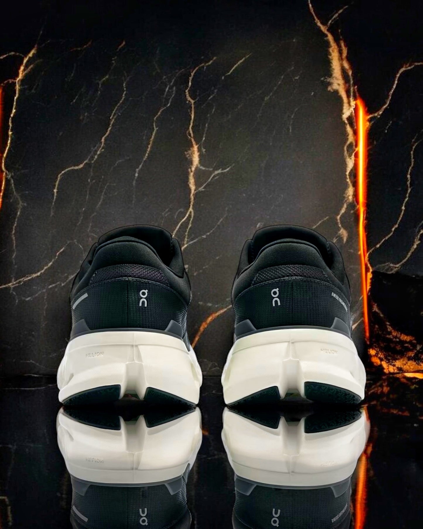 Cloudrunner 2 "Eclipse/Black"