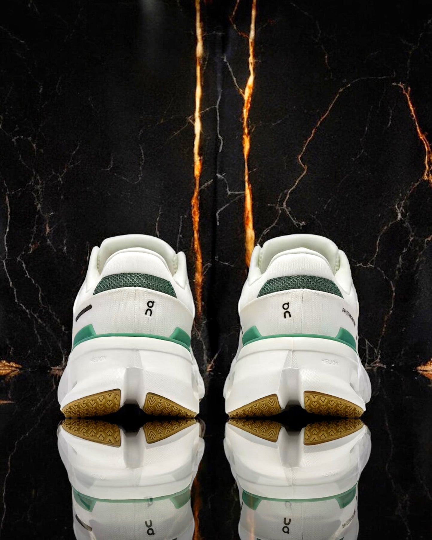 Cloudrunner 2 "White/Green"