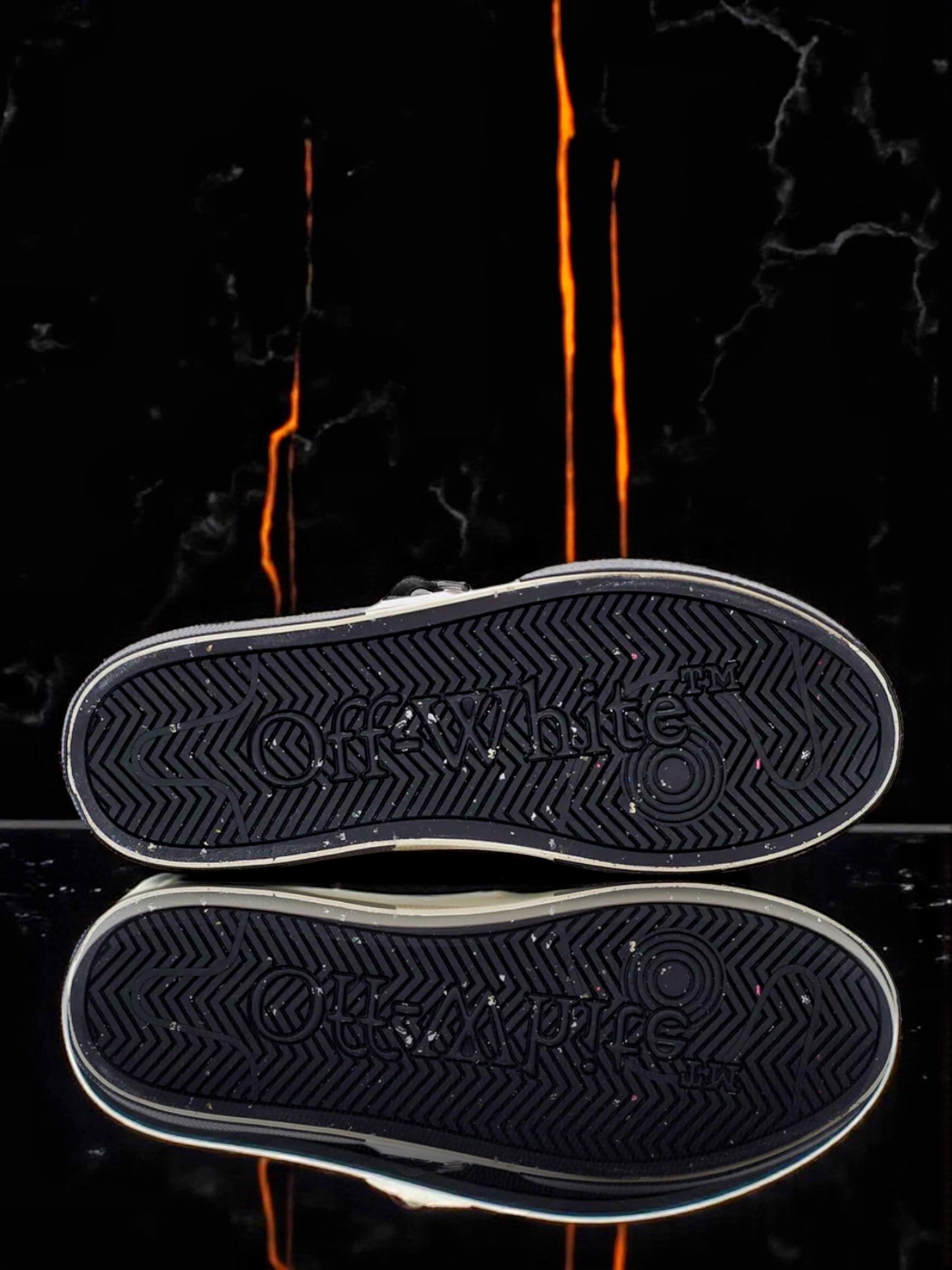 Off-White Low Vulcanized "Black/Beige