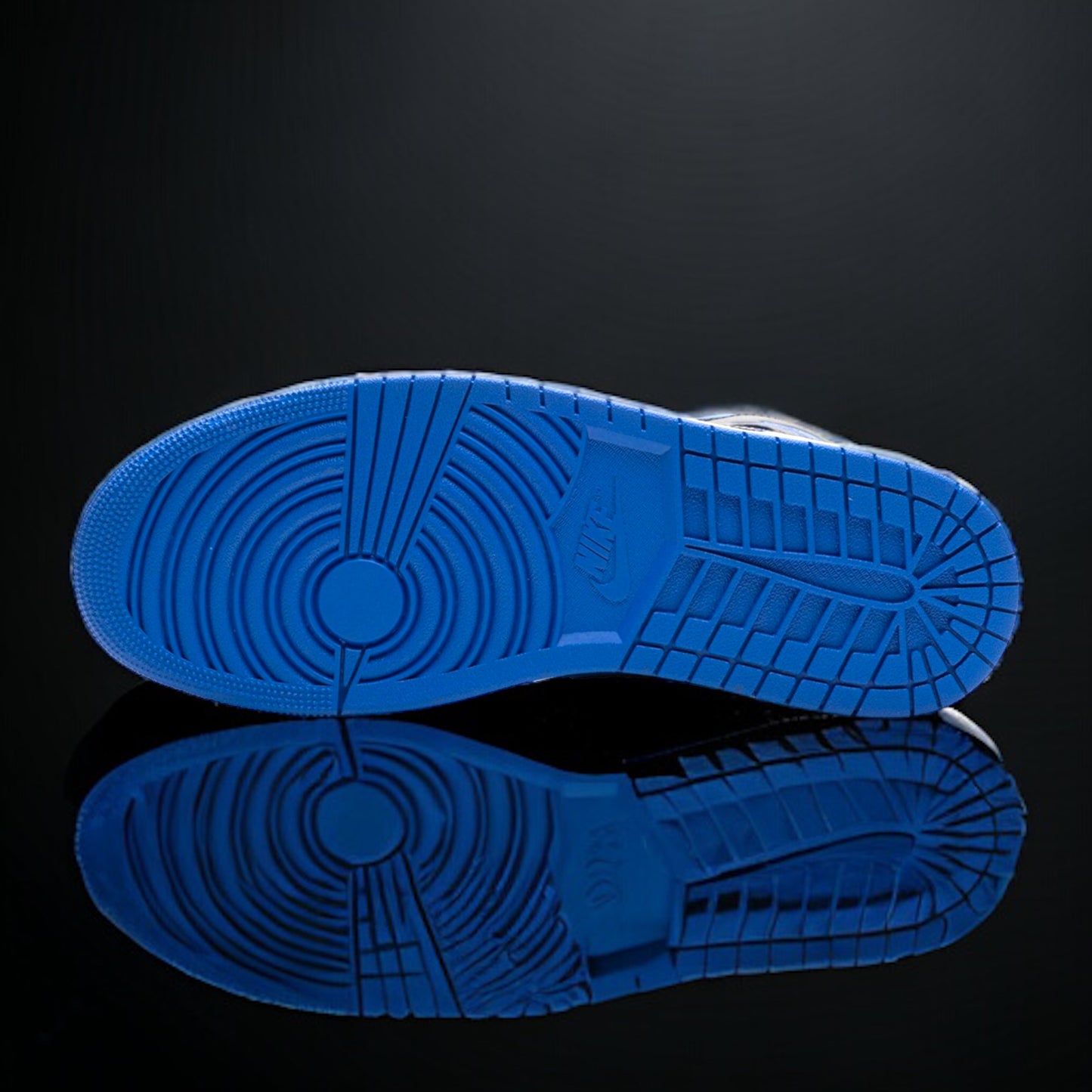 Jordan 1 Mid "Black Royal Blue"