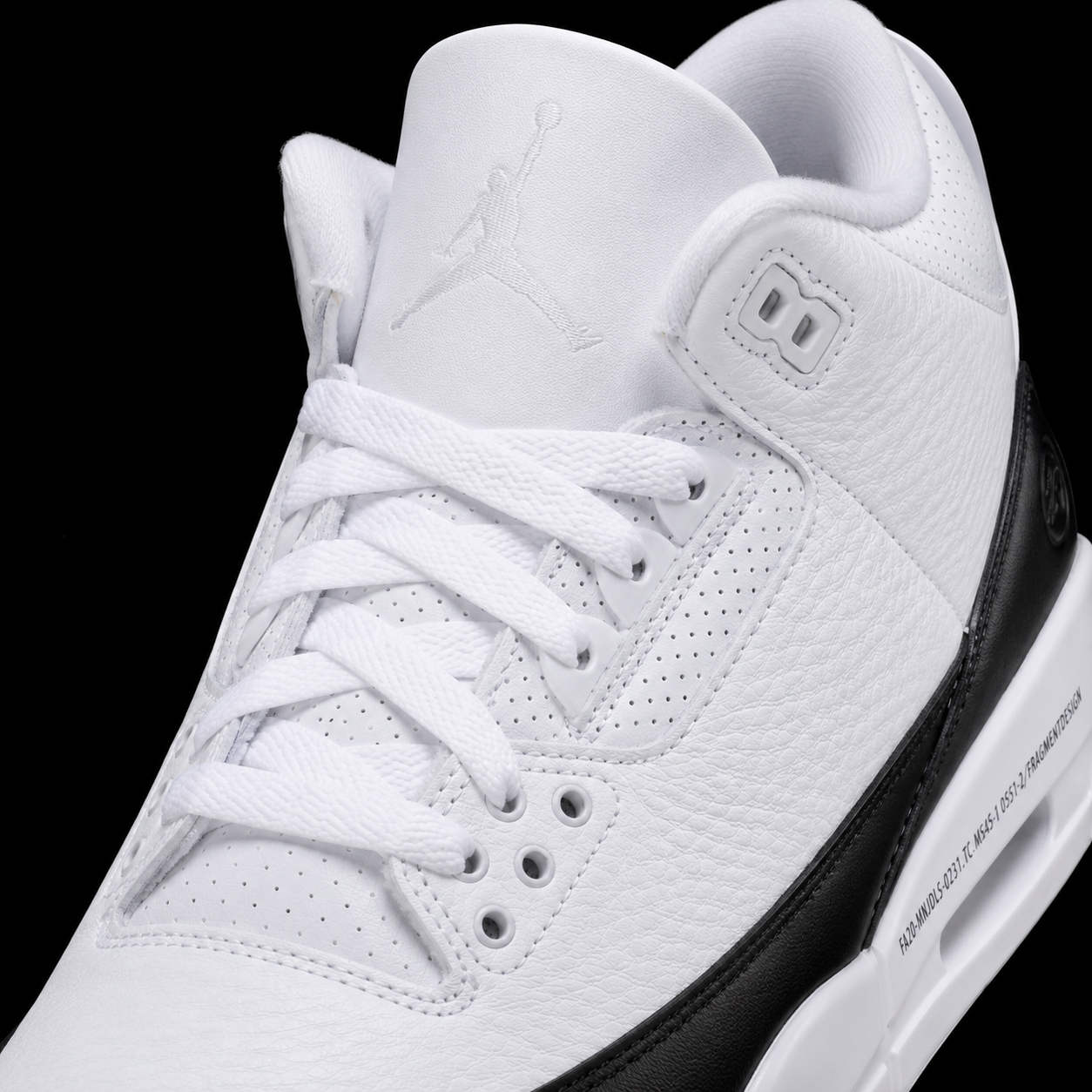Air Jordan 3 Retro Fragment, detalle de agujetas — Crazy!Duck Hype