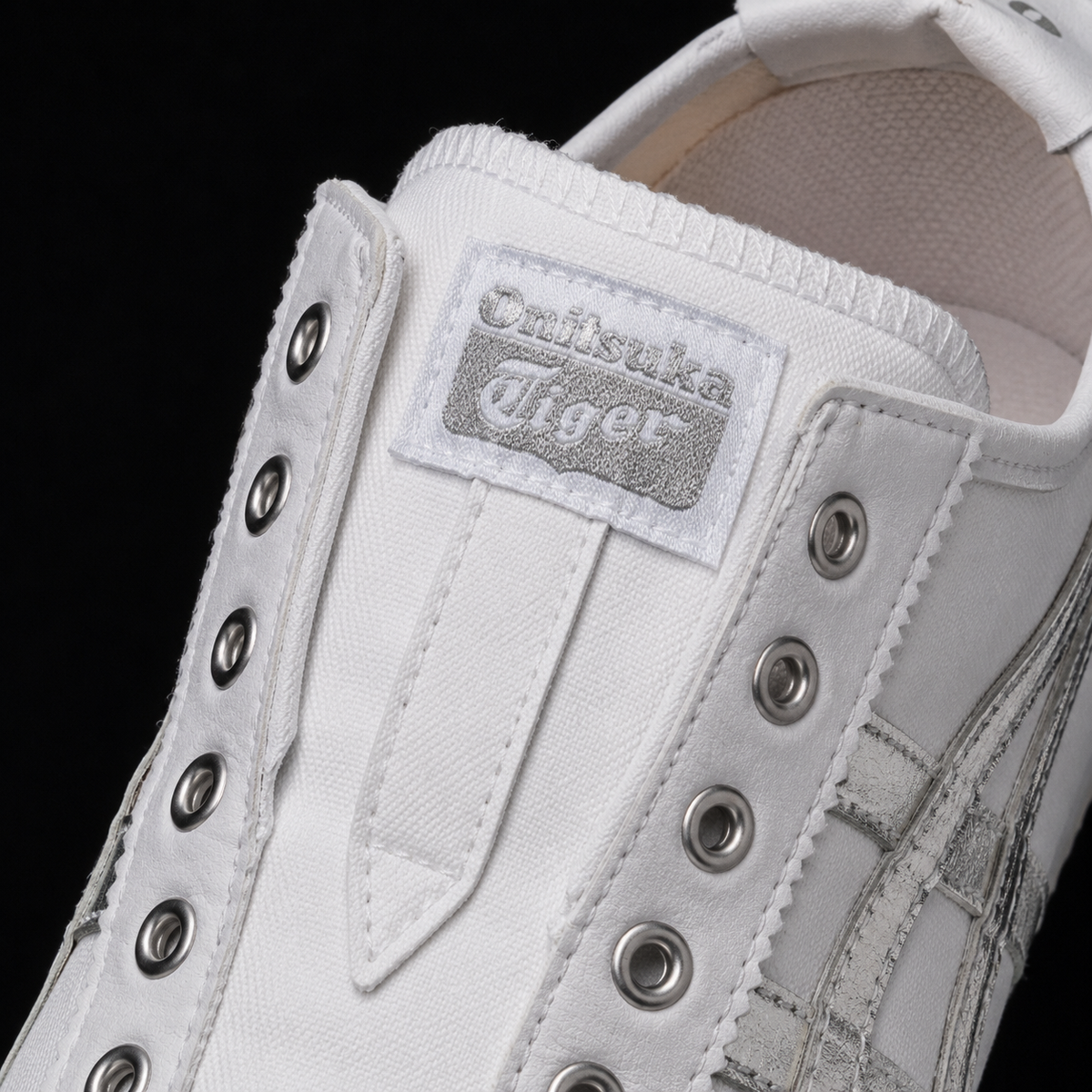 Onitsuka Tiger México 66 White Pure Silver, detalle de agujetas — Crazy!Duck Hype