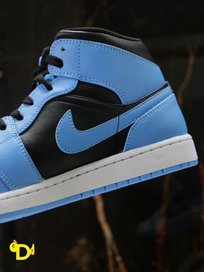 Jordan 1 Mid "University Blue"
