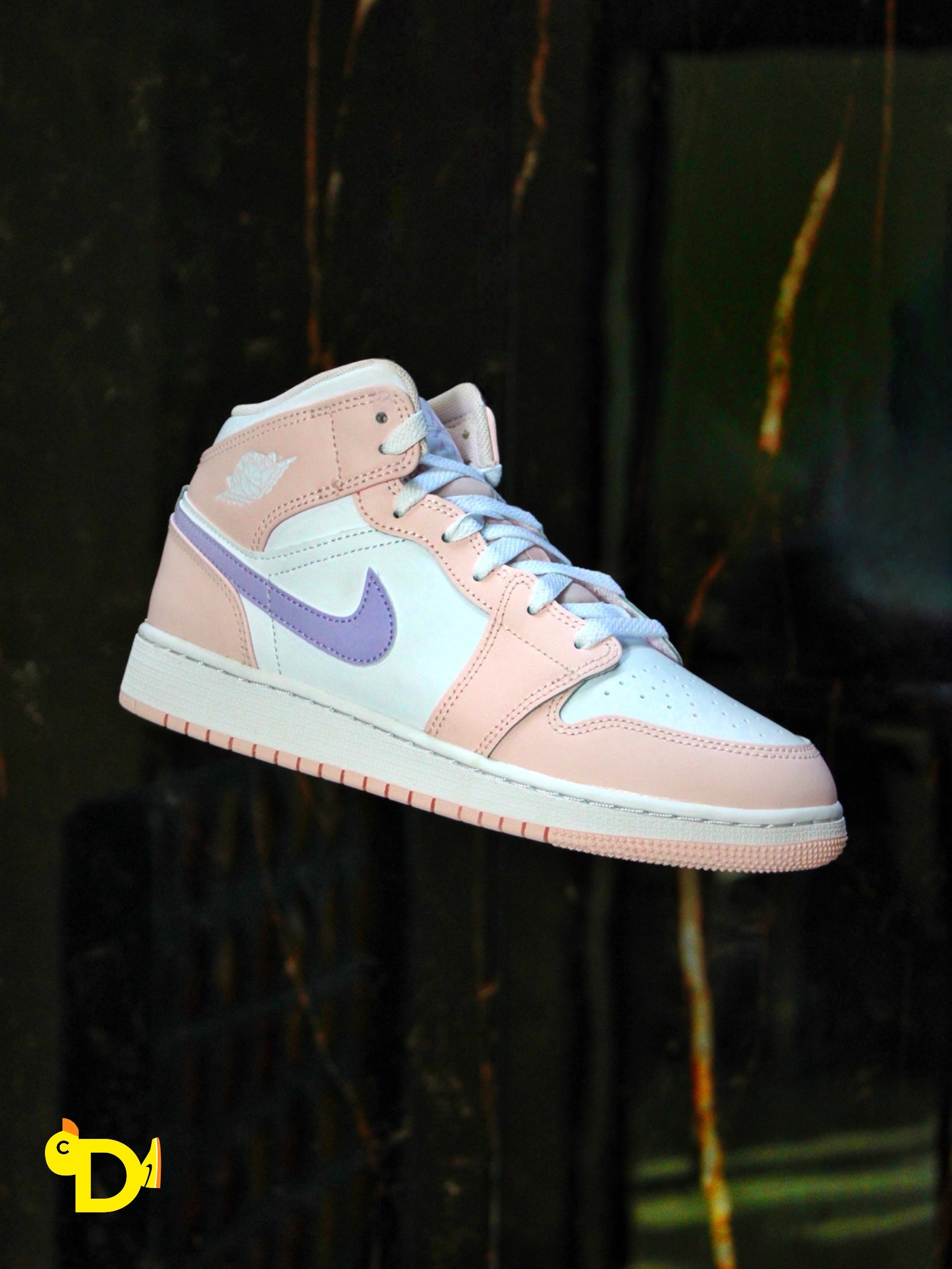 Air Jordan 1 Mid 