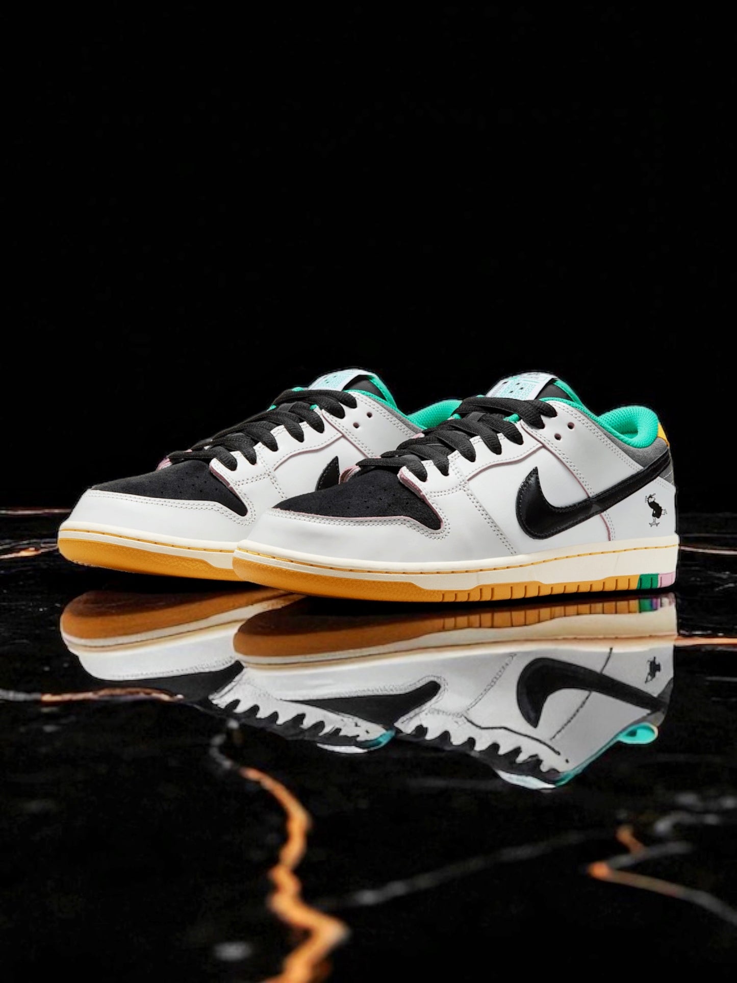Nike SB Dunk Low Pro x CSEF "Black/White"