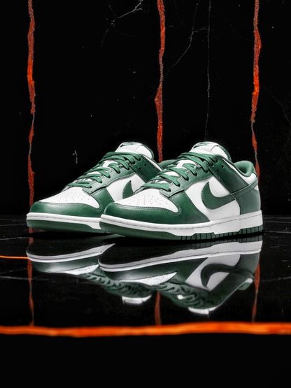 Nike Dunk Low "Michigan State"