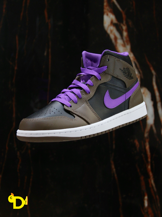 Air Jordan 1 Mid "Palomino"