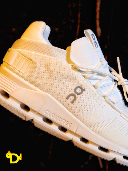 On Running Cloudnova "Undyed White"