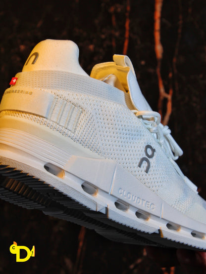 On Running Cloudnova "Undyed White"
