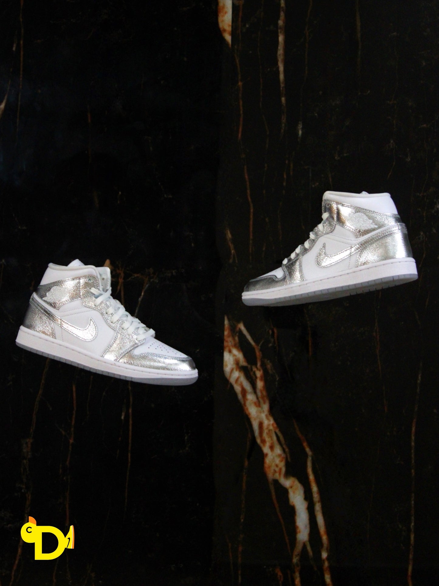 Jordan 1 Mid SE "Metallic Silver"