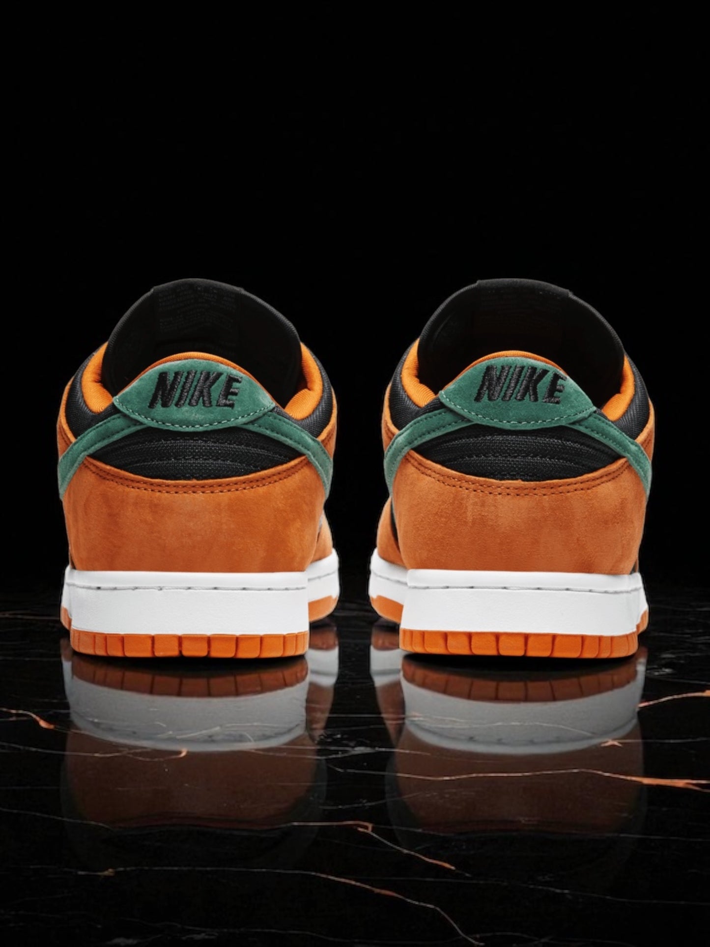 Nike Dunk Low "Ceramic"