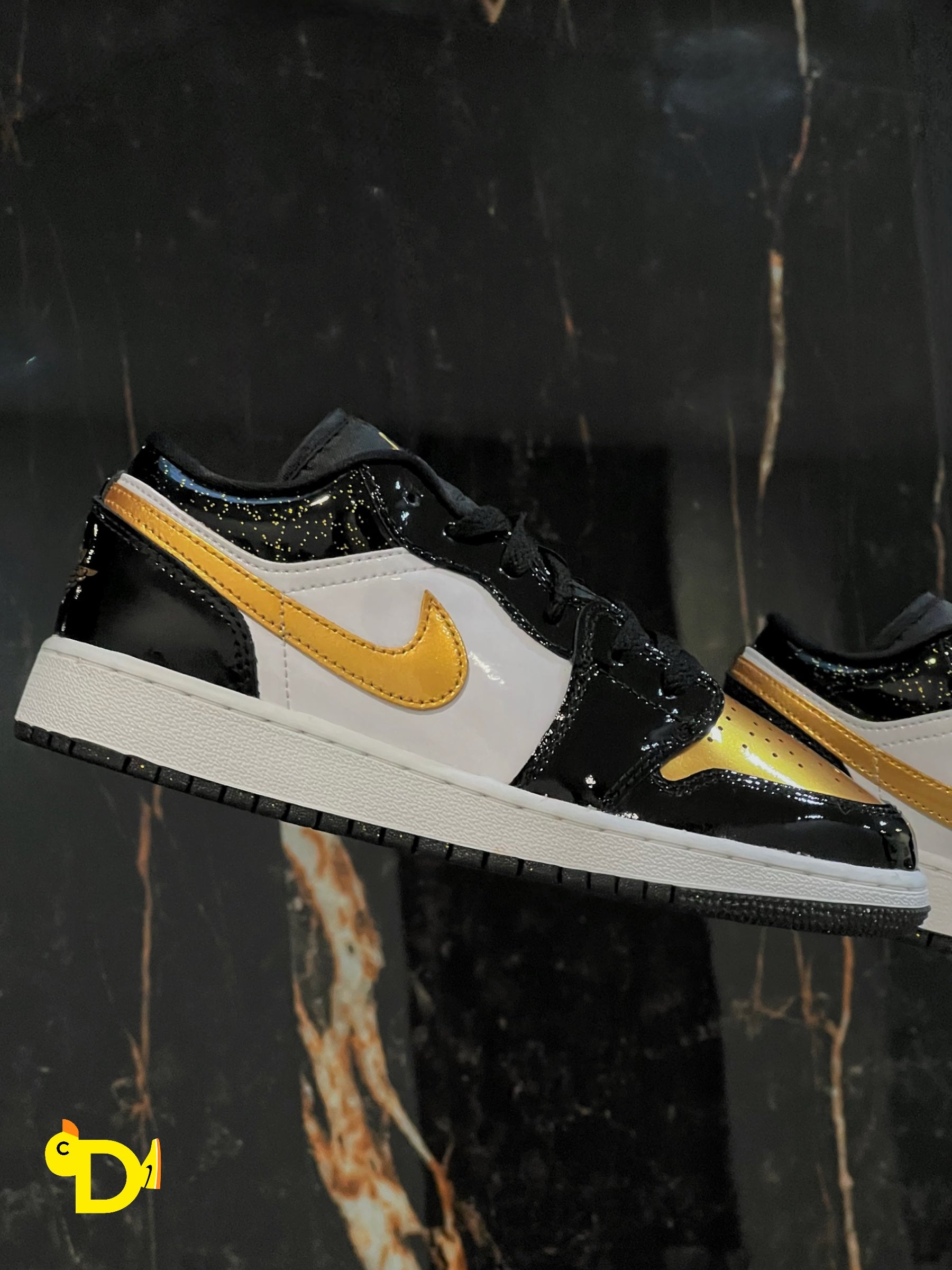 Jordan 1 Low SE 