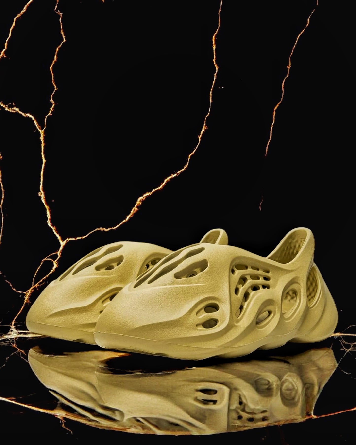 Adidas Yeezy Foam Runner "Sulfur"