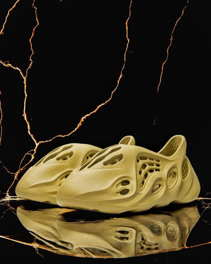 Adidas Yeezy Foam Runner "Sulfur"