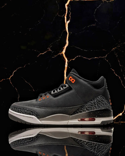 Air Jordan 3 Retro "Fear"
