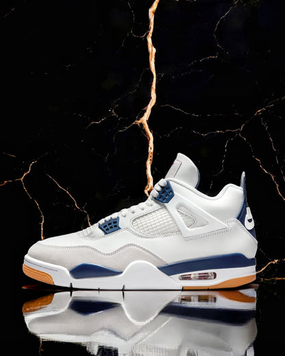 Air Jordan 4 Retro SB "Navy"