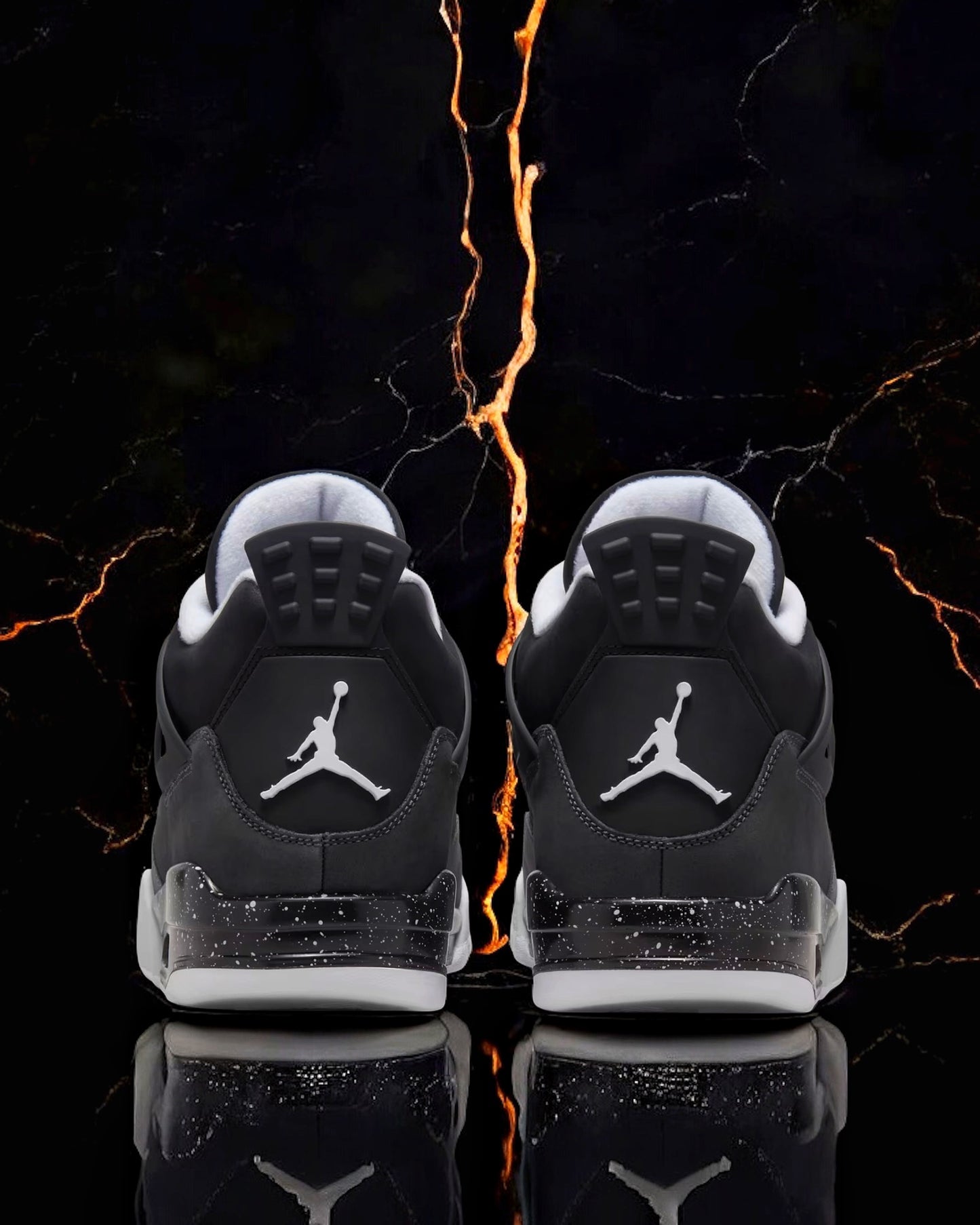 Air Jordan 4 Retro "Fear"