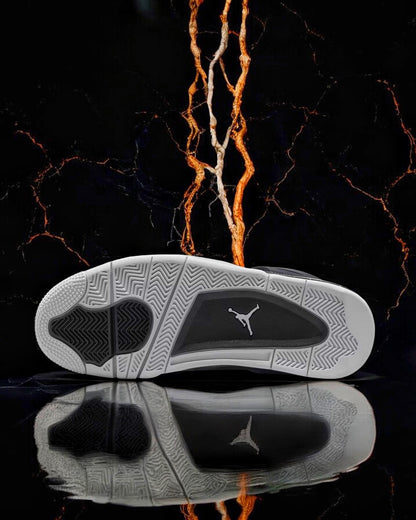 Air Jordan 4 Retro "Fear"