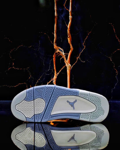 Air Jordan 4 Retro "Forget Me Not"