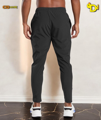 Arrival Woven Joggers "Black"