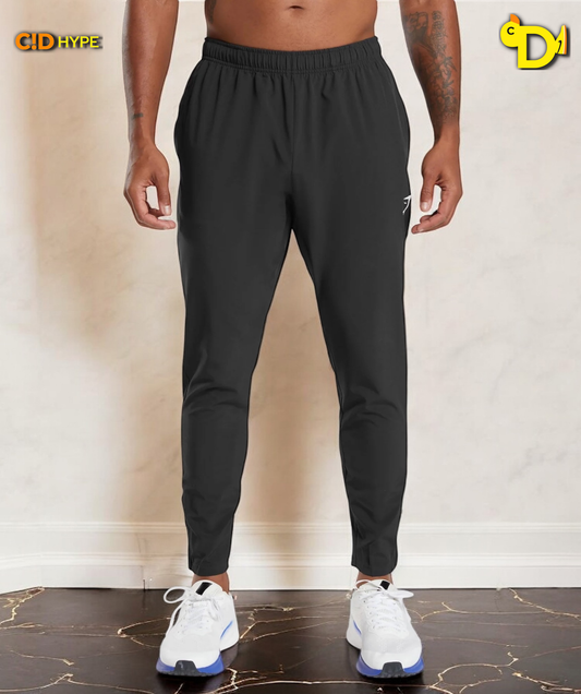 Arrival Woven Joggers "Black"