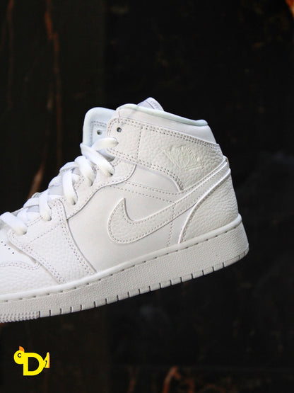 Air Jordan 1 Mid "Triple White"