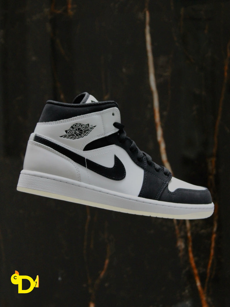 Jordan 1 Mid SE "Diamond"