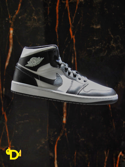 Jordan 1 Mid "Panda"
