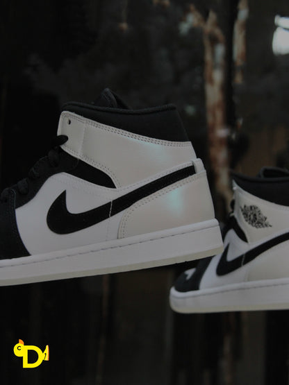 Jordan 1 Mid SE "Diamond"
