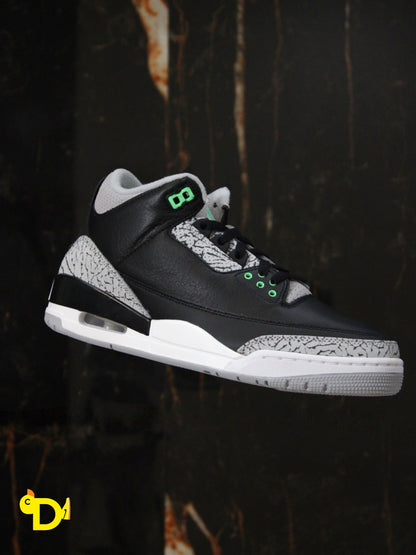 Air Jordan 3 Retro "Green Glow"