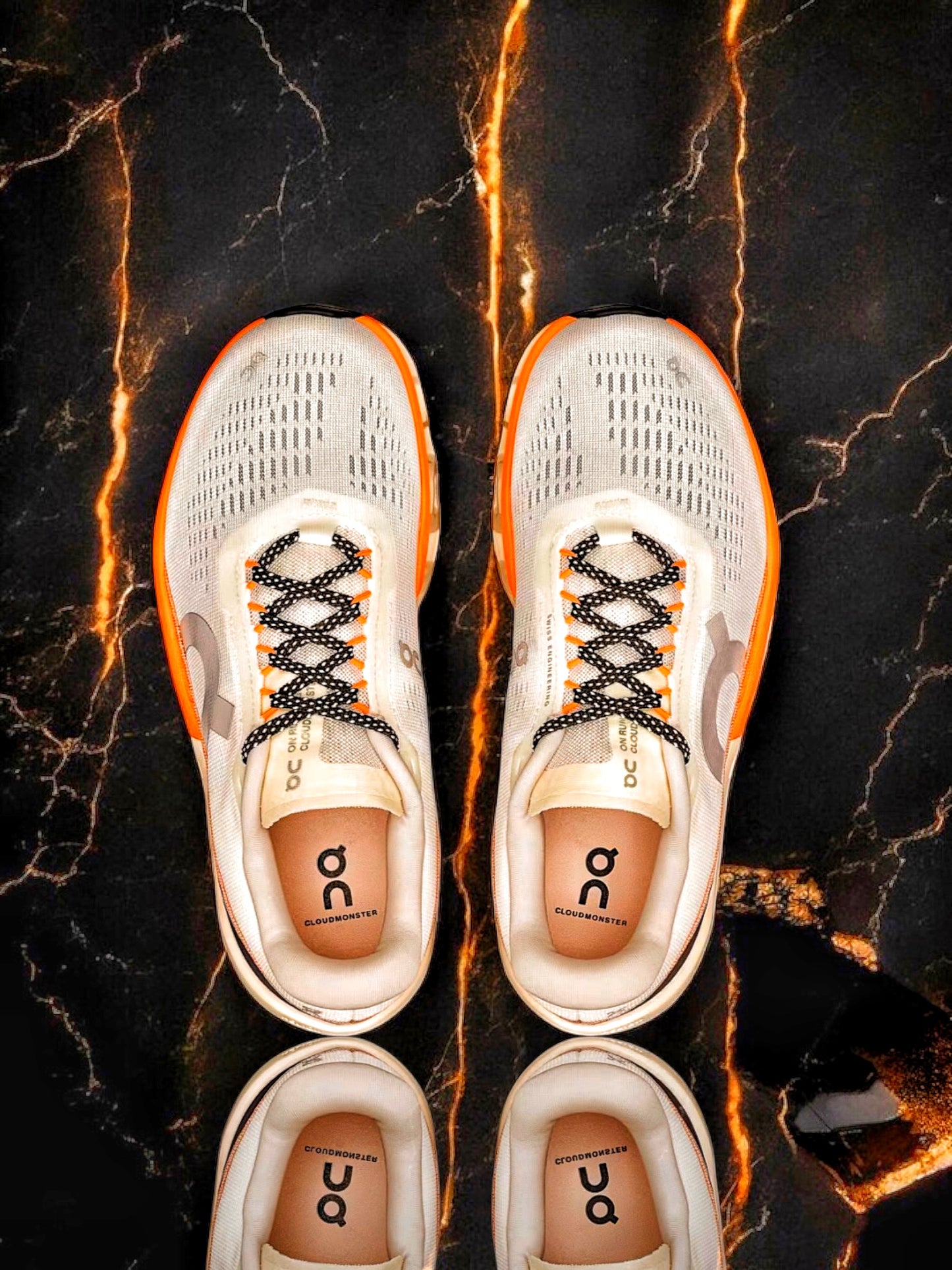 Cloudmonster 2 "Ivory-Tangerine"