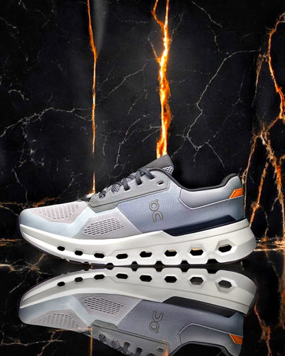 Cloudrunner 2 "Wolf-lvory"