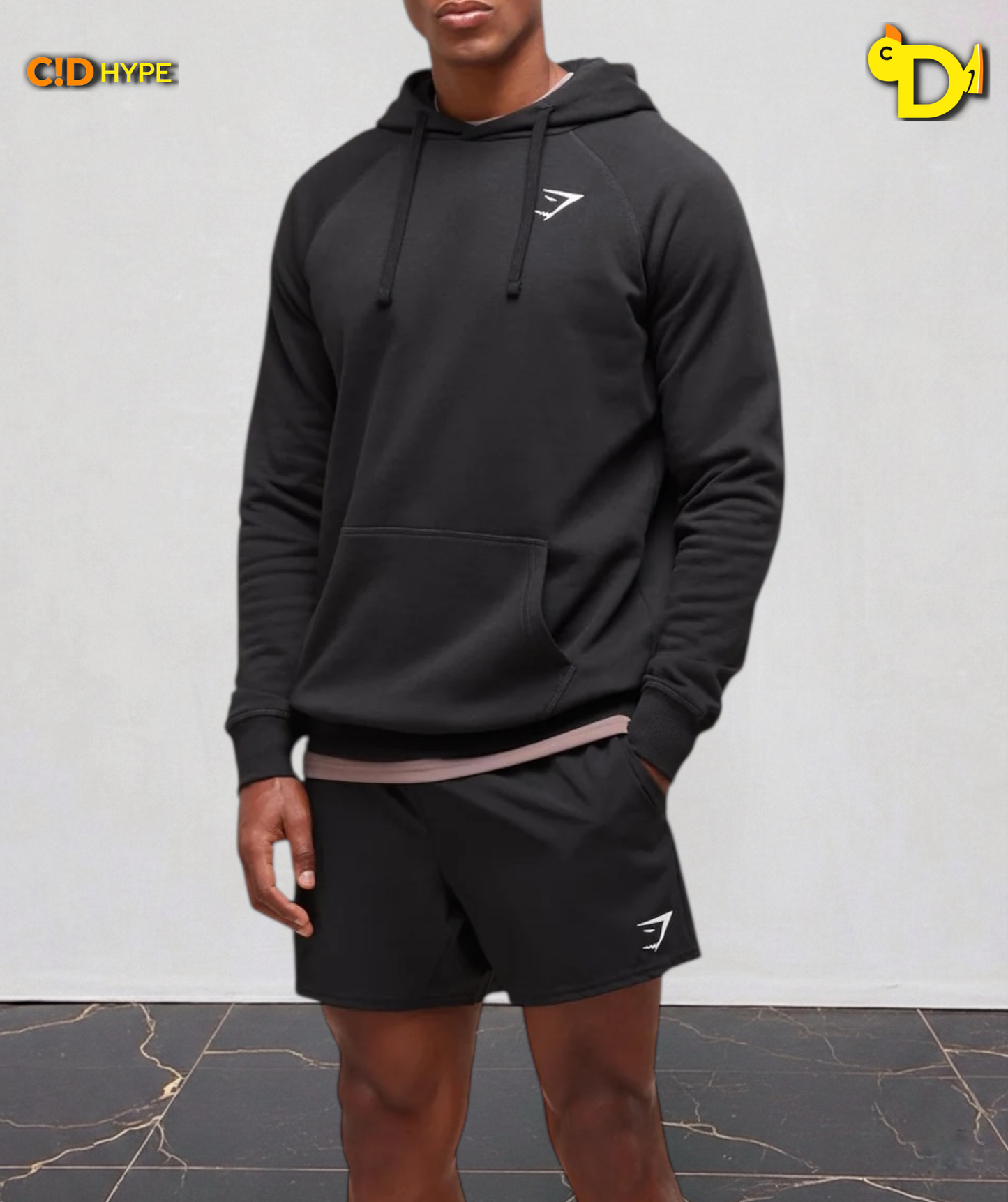 Crest Hoodie "Black"