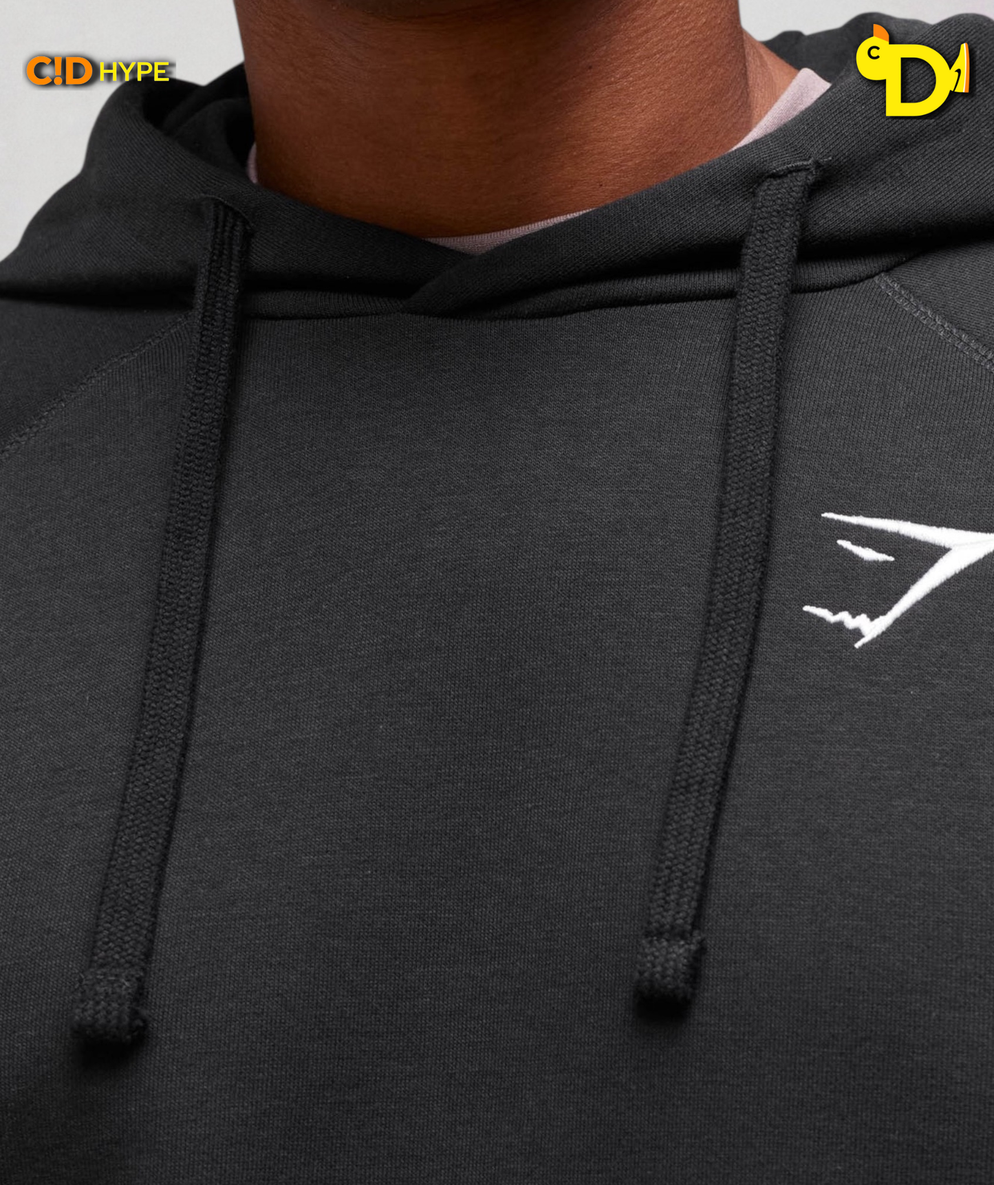 Crest Hoodie "Black"