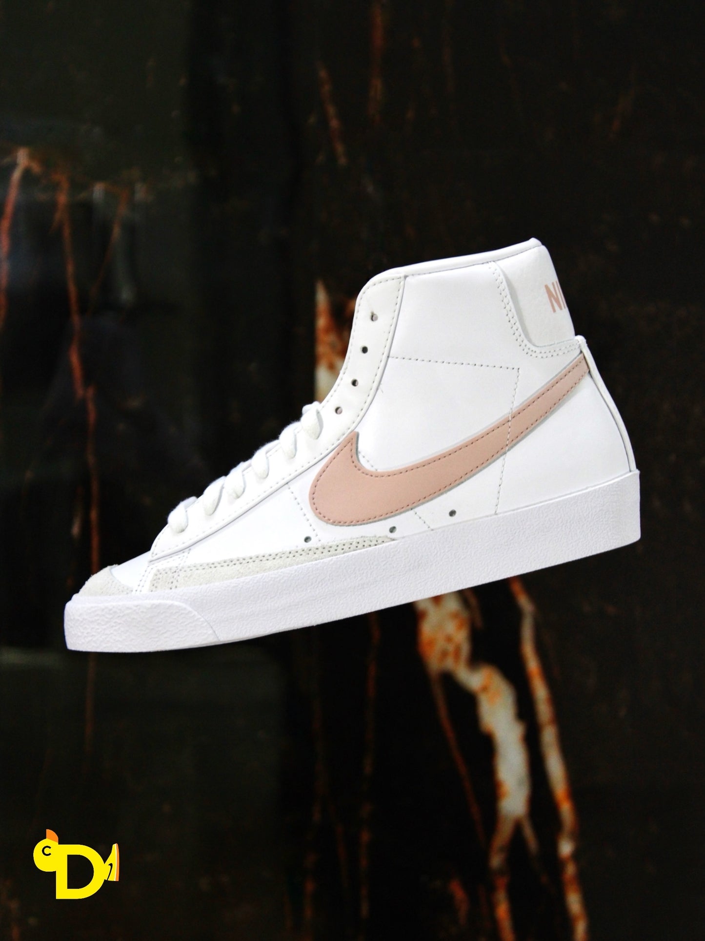 Nike Blazer Mid 77 "White/Pink"