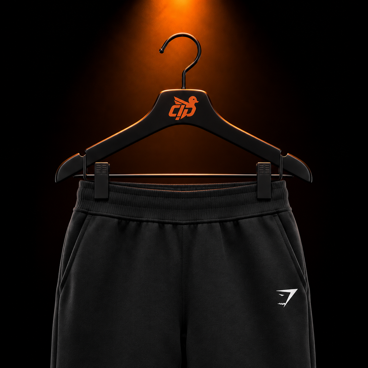 Gymshark Essential Oversized Joggers Black con presentación de producto — Crazy!Duck Hype