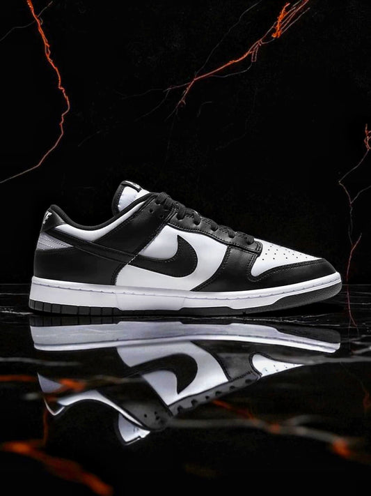 Nike Dunk Low Retro "Panda"