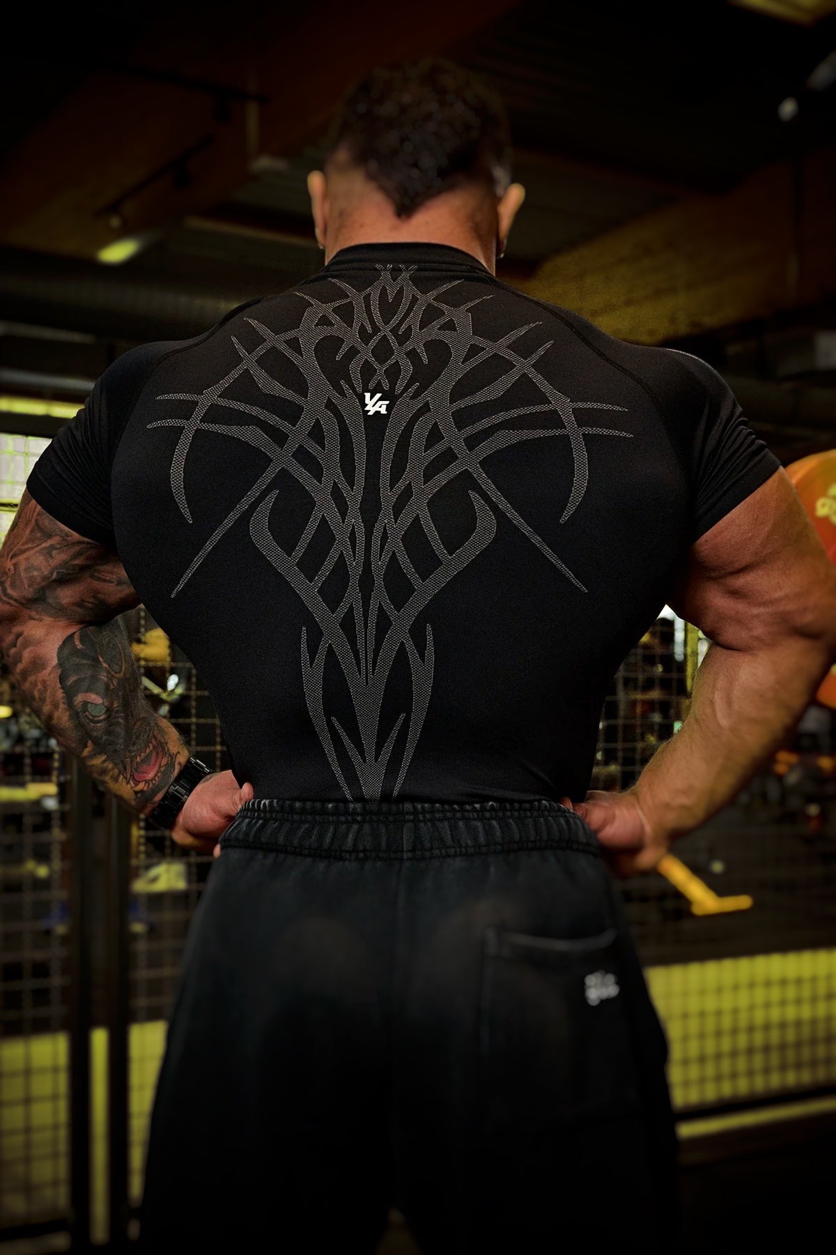 4067- Gothic Compression Tees - Black/grey