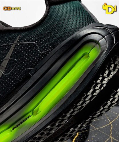 Nike Vomero Premium "Black Volt"