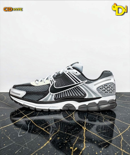 Nike Zoom Vomero 5 SE SP "Dark Grey"