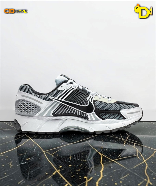 Nike Zoom Vomero 5 SE SP "Dark Grey"
