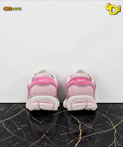 Nike Zoom Vomero 5 "Hyper Pink"