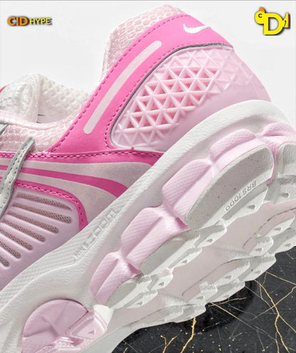 Nike Zoom Vomero 5 "Hyper Pink"
