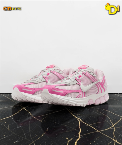 Nike Zoom Vomero 5 "Hyper Pink"