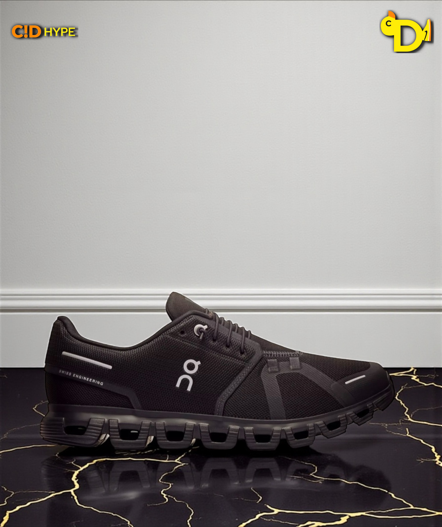 On Cloud 6 "Black/Black"