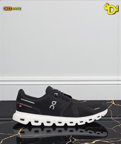 On Cloud 6 "Black/White"