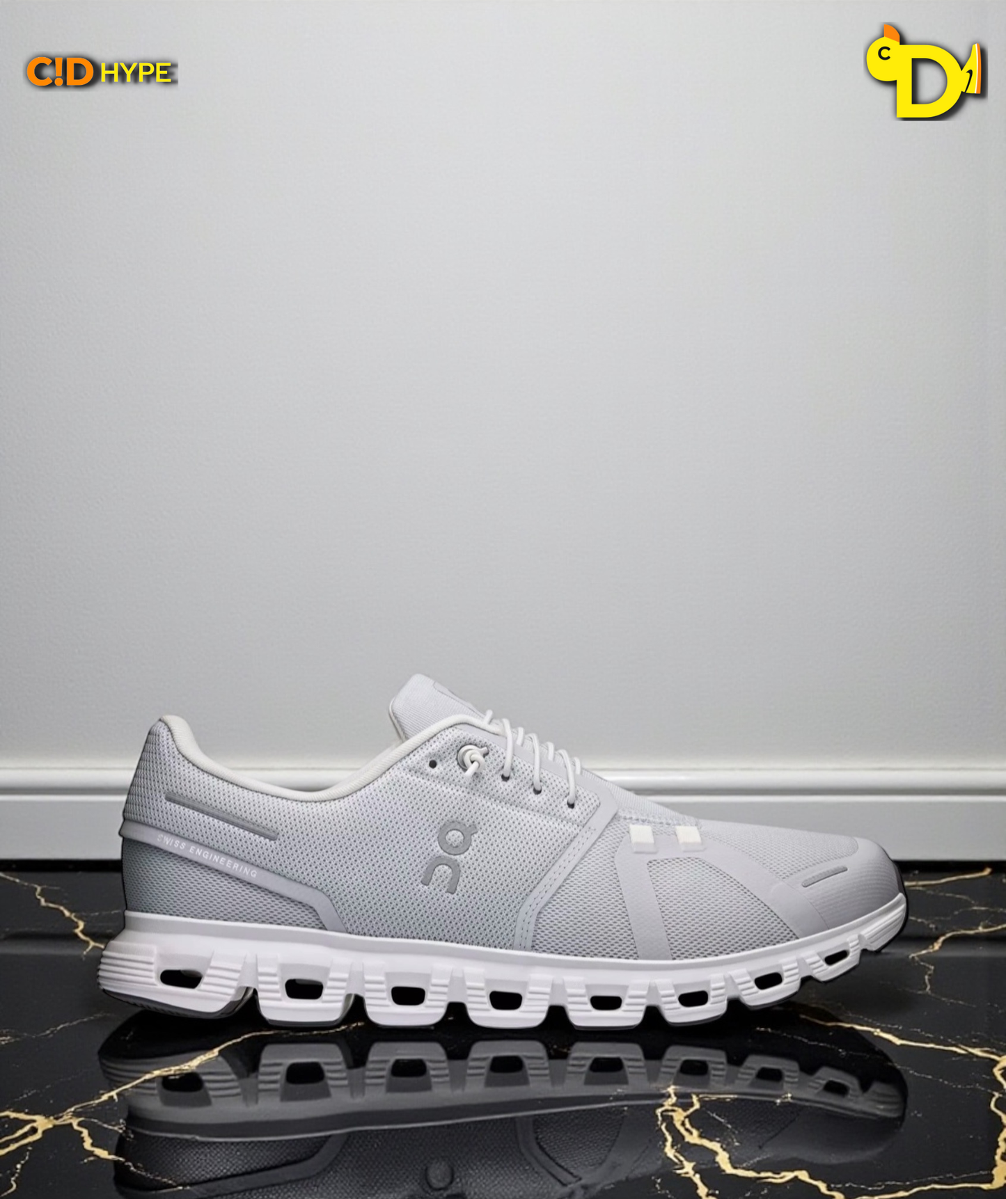 On Cloud 6 "Grey/White"